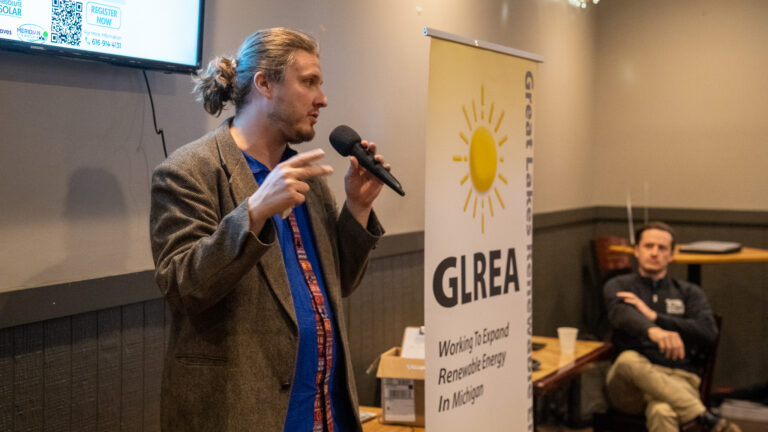 solarize-meridian-township-meeting-11_54441959937_o