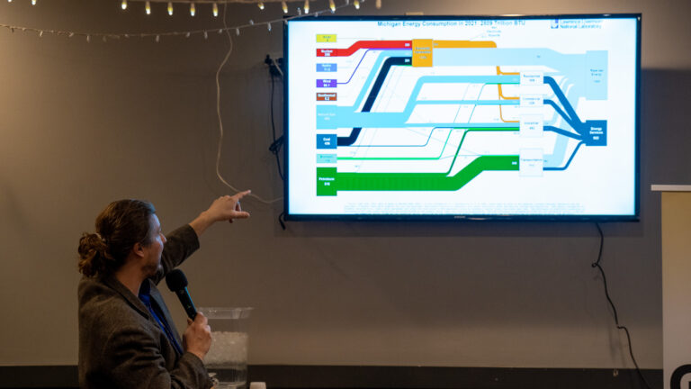 solarize-meridian-township-meeting-13_54443061168_o